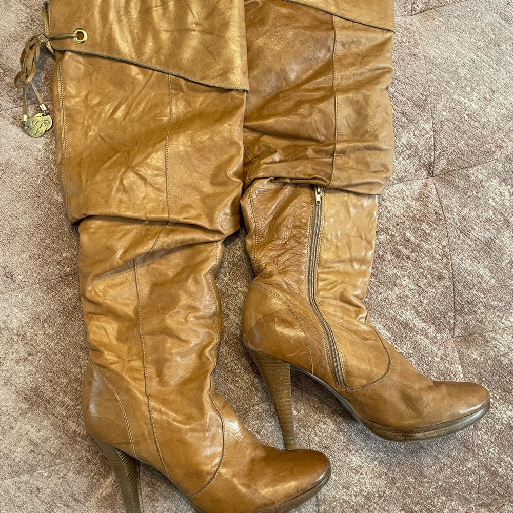 Jessica Simpson tan boots size 9.5